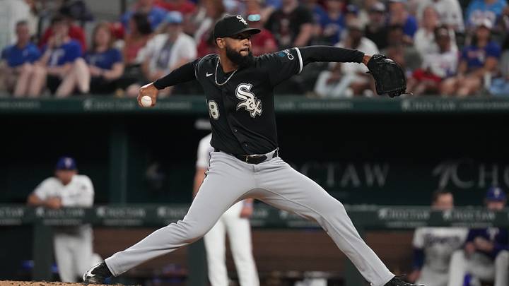 Jul 20, 2026; Arlington, Texas, USA; Chicago White Sox pitcher Seranthony Domínguez (58) throws to the plate against the Texas Rangers during the seventh inning at Globe Life Field. Mandatory Credit: Raymond Carlin III-Imagn Images Jul 20, 2026; Arlington, Texas, USA; Chicago White Sox pitcher Seranthony Domínguez (58) throws to the plate against the Texas Rangers during the seventh inning at Globe Life Field. Mandatory Credit: Raymond Carlin III-Imagn Images