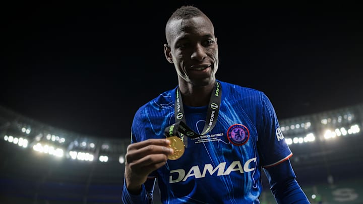 Nicolas Jackson Nicolas Jackson