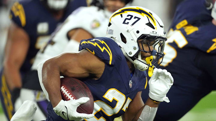 Los Angeles Chargers running back J.K. Dobbins.