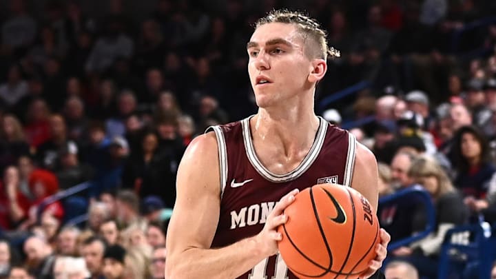 Dec 20, 2022; Spokane, Washington, USA; Montana Grizzlies guard Aanen Moody (11) against the Gonzaga Bulldogs. 