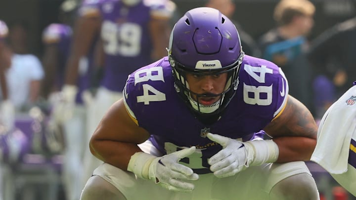 Minnesota Vikings tight end Josh Oliver