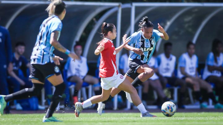 Internacional x Grêmio se enfrentam pelo Brasileirão Feminino 2026