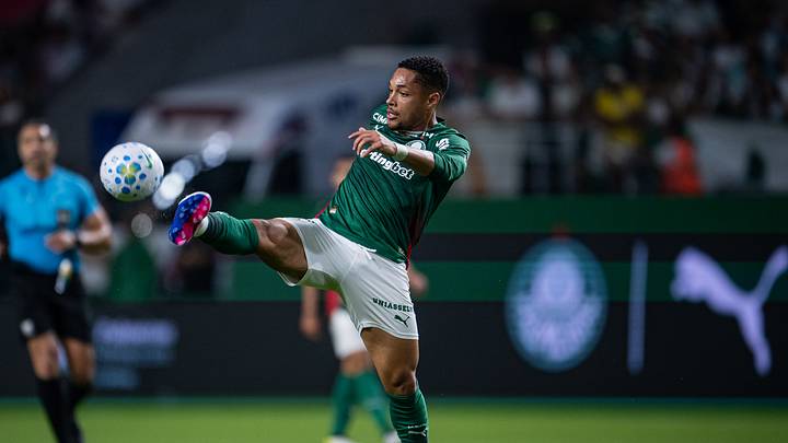 Vitor Roque marcou seis gols em 18 jogos que fez em 2026 Vitor Roque marcou seis gols em 18 jogos que fez em 2026