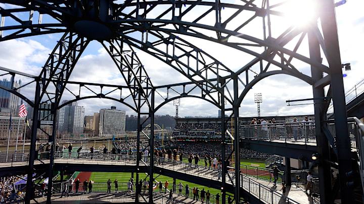 Chicago Cubs v Pittsburgh Pirates