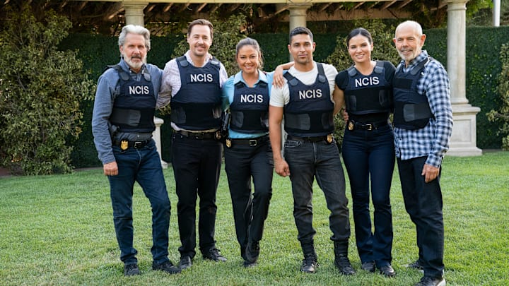 “A Family Matter” – Following the cliffhanger Season 19 finale, with Parker (Gary Cole) still on the run with his ex-wife Vivian (Terri Polo), the team investigates who from his past might have a personal vendetta against him in hopes of clearing Parker’s name. Enlisting the help of NCIS: Hawai’i’s Special Agent Jane Tennant (Vanessa Lachey) and Computer Specialist Ernie Malick (Jason Antoon), who are in town meeting with Director Leon Vance (Rocky Carroll) in preparation for a global military