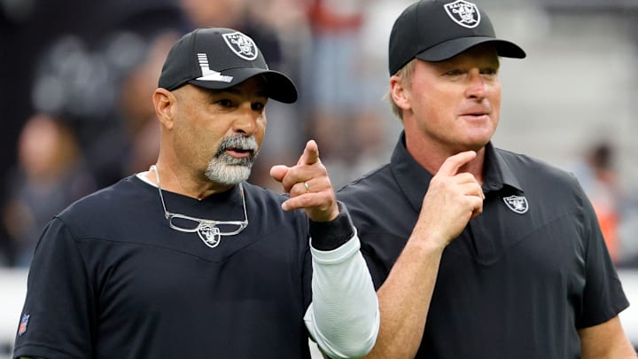 Rich Bisaccia asume las riendas de los Raiders tras la salida de Jon Gruden