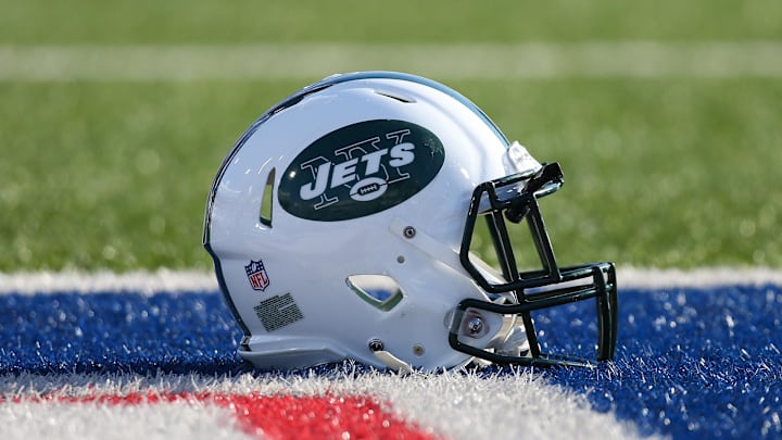 Dec 9, 2018; Orchard Park, NY, USA; General view of a New York Jets helmet prior to the game against the Buffalo Bills at New Era Field. Mandatory Credit: Rich Barnes-Imagn Images Dec 9, 2018; Orchard Park, NY, USA; General view of a New York Jets helmet prior to the game against the Buffalo Bills at New Era Field. Mandatory Credit: Rich Barnes-Imagn Images