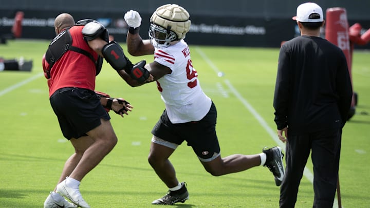 Jul 23, 2025; Santa Clara, CA, USA; San Francisco 49ers defensive end Mykel Williams (98) works on a blocking drill during the first day of training camp at SAP Performance Facility. Mandatory Credit: D. Ross Cameron-Imagn Images Jul 23, 2025; Santa Clara, CA, USA; San Francisco 49ers defensive end Mykel Williams (98) works on a blocking drill during the first day of training camp at SAP Performance Facility. Mandatory Credit: D. Ross Cameron-Imagn Images