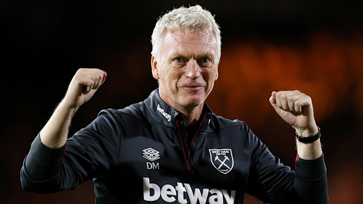 Luton Town v West Ham United - Premier League