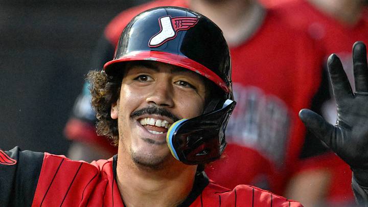 Sep 4, 2026; Chicago, Illinois, USA; Chicago White Sox third baseman Miguel Vargas (20) celebrates in the dugout after he hits a solo home run during the first inning against the Minnesota Twins at Rate Field. Mandatory Credit: Matt Marton-Imagn Images Sep 4, 2026; Chicago, Illinois, USA; Chicago White Sox third baseman Miguel Vargas (20) celebrates in the dugout after he hits a solo home run during the first inning against the Minnesota Twins at Rate Field. Mandatory Credit: Matt Marton-Imagn Images
