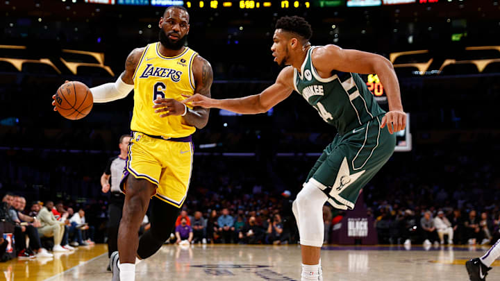 Lakers y Bucks se enfrentan este jueves en la NBA