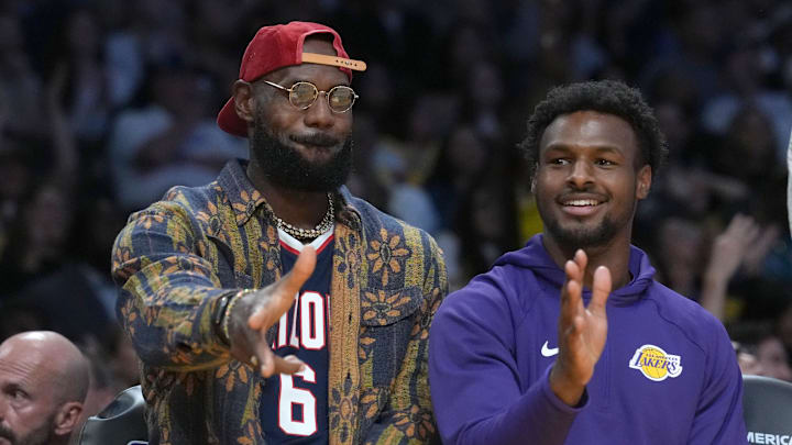 Los caminos de LeBron y Bronny se podrían separar en la campaña que viene Los caminos de LeBron y Bronny se podrían separar en la campaña que viene