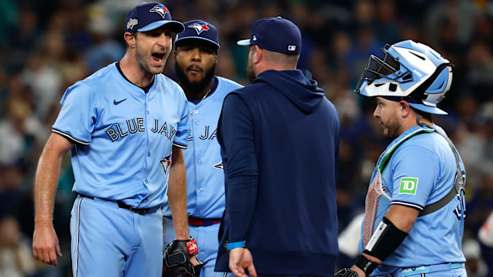 American League Championship Series - Toronto Blue Jay v Seattle Mariners - Game Four American League Championship Series - Toronto Blue Jay v Seattle Mariners - Game Four