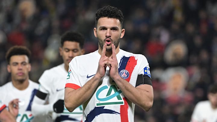 FBL-FRA-CUP-STADE BRIOCHIN-PSG