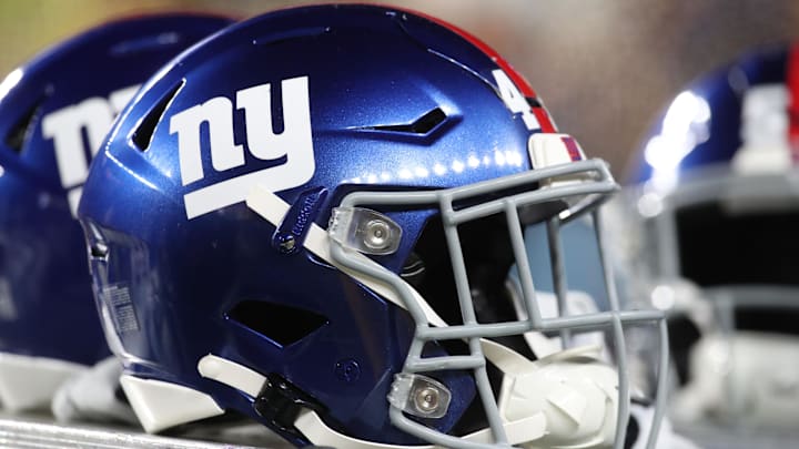  New York Giants helmets 