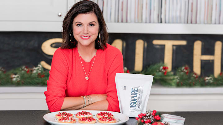 Tiffani Thiessen shares holiday entertaining ideas