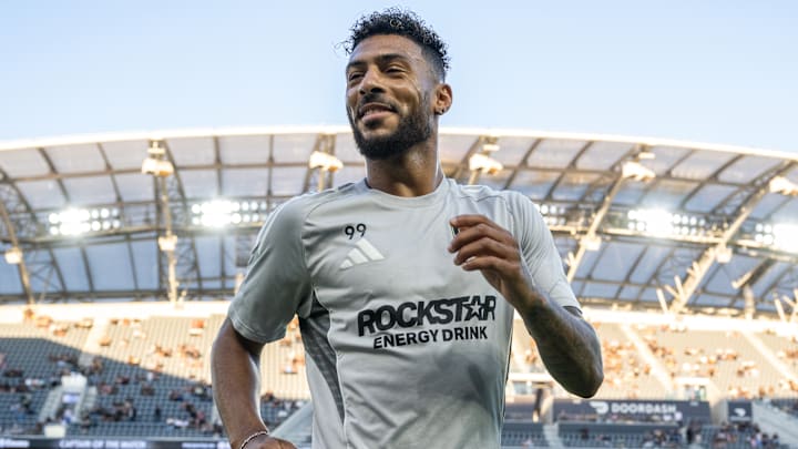 Se complica la llegada de Denis Bouanga al América 