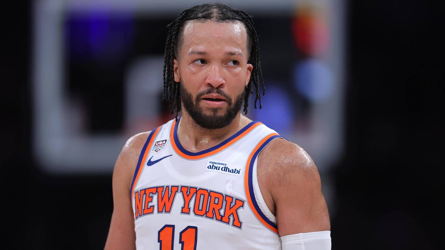 Jalen Brunson's First Embrace After Knicks' NBA Championship Win Wasn't With His Wife