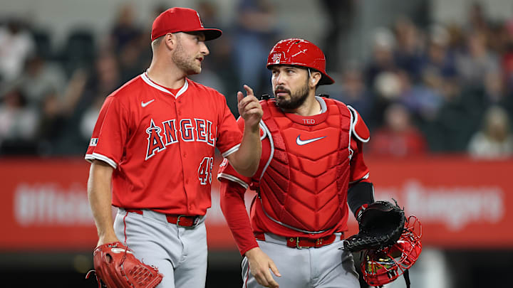 Los Angeles Angels v Texas Rangers