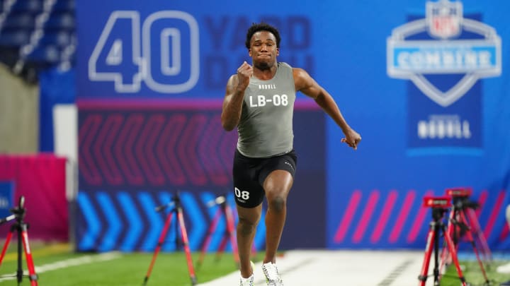 Texas A&M linebacker Edgerrin Cooper Texas A&M linebacker Edgerrin Cooper