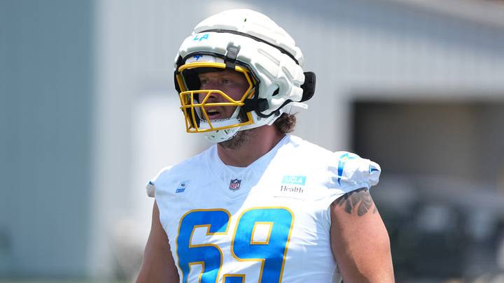 Jun 17, 2026; El Segundo, CA, USA; Los Angeles Chargers guard Cole Strange (69) during minicamp at The Bolt. Mandatory Credit: Kirby Lee-Imagn Images