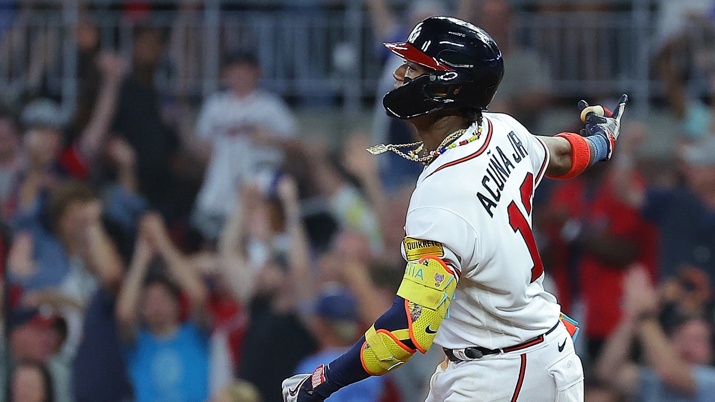 Baseball 4040 club Which MLB players have hit 40 HRs with 40 SBs?