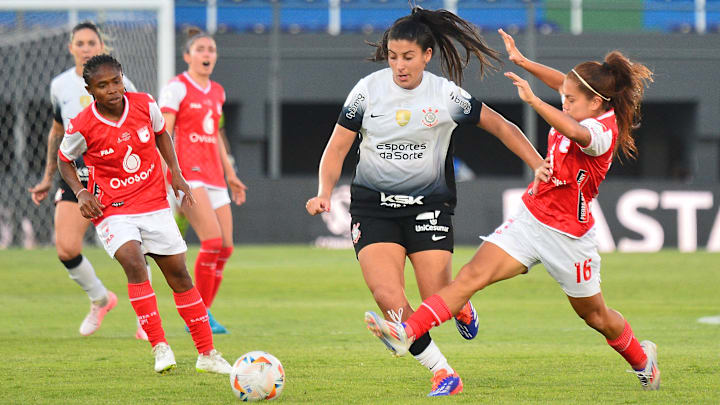 Corinthians x Santa Fe se enfrentam pela Libertadores Feminina 2025