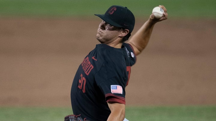 Stanford pitcher Brendan Beck (20) throws a pitch in the ninth inning against Vanderbilt during game