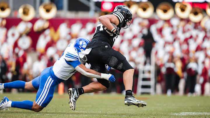 BYU linebacker Jack Kelly against Iowa State