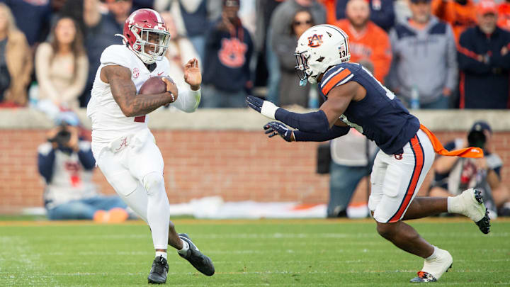 Alabama v Auburn