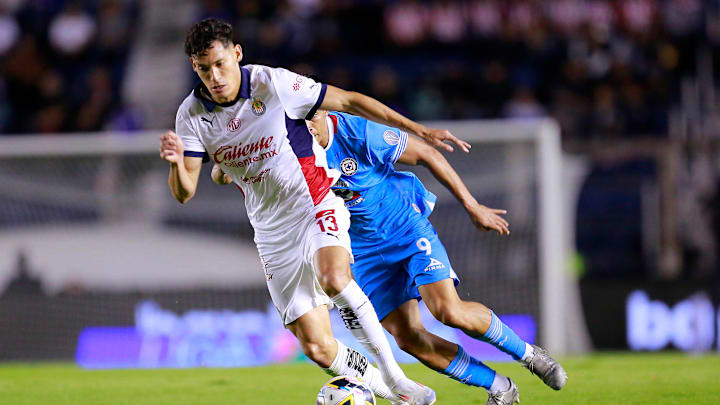 Chivas y Cruz Azul harían intercambio Chivas y Cruz Azul harían intercambio