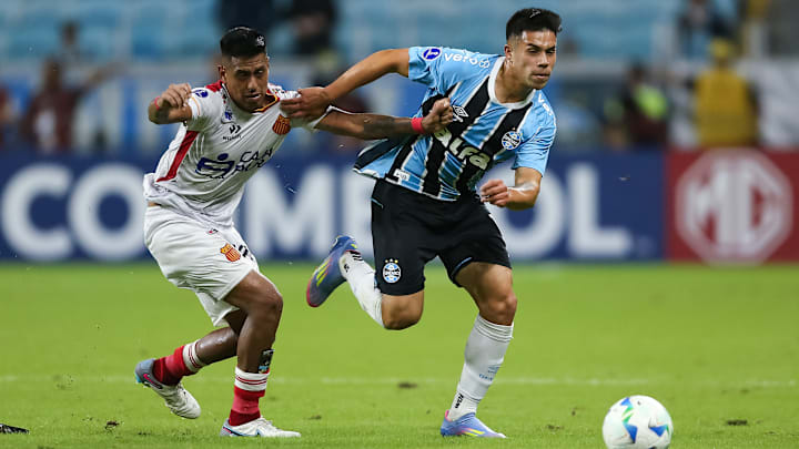 Gremio v Atletico Grau - Copa CONMEBOL Sudamericana