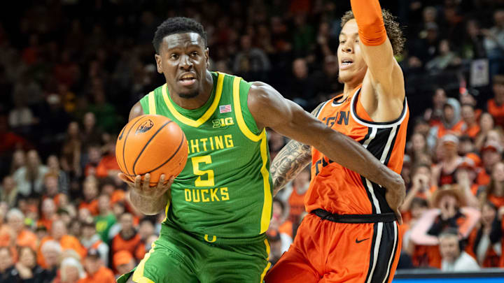 Oregon guard TJ Bamba presses toward the basket as the Oregon State Beavers host the Oregon Ducks Thursday, Nov. 21, 2024 at Gill Coliseum in Corvallis, Ore.