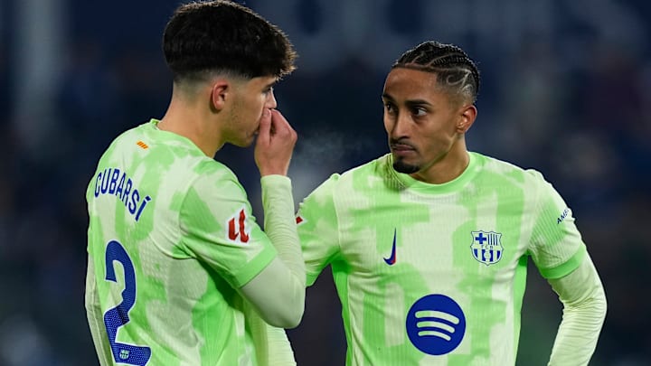 Raphinha e Cubarsí retornam ao time do Barcelona para a Copa do Rei