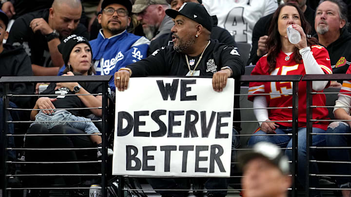Kansas City Chiefs v Las Vegas Raiders
