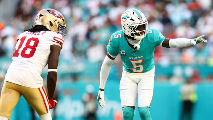 Miami Dolphins cornerback Jalen Ramsey (5)
