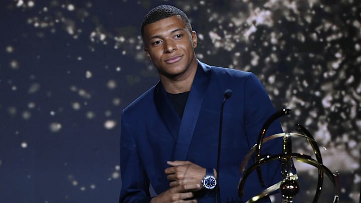 Kylian Mbappé n'aurait toujours pas choisi.