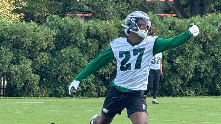 Eagles cornerback Quinyon Mitchell goes through a drill during a Week 5 practice.