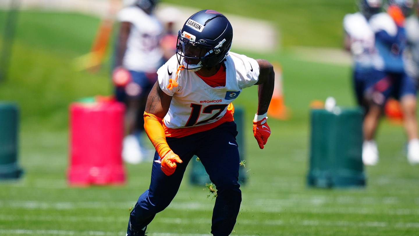 Top NFL Draft Picks Hold Out Amid Contract Disputes