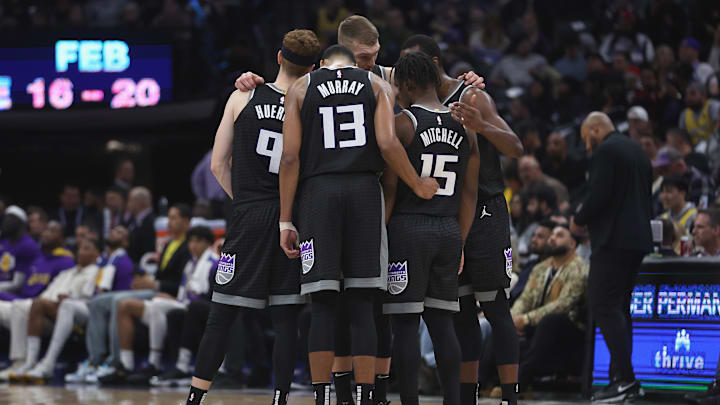 Los Angeles Lakers v Sacramento Kings