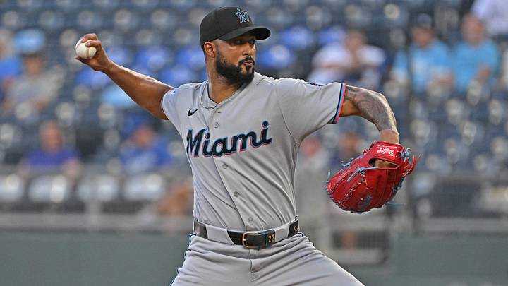 Sep 3, 2026; Kansas City, Missouri, USA; Miami Marlins starting pitcher Sandy Alcantara (22) throws a pitch in the first inning against the Kansas City Royals at Kauffman Stadium. Mandatory Credit: Peter Aiken-Imagn Images Sep 3, 2026; Kansas City, Missouri, USA; Miami Marlins starting pitcher Sandy Alcantara (22) throws a pitch in the first inning against the Kansas City Royals at Kauffman Stadium. Mandatory Credit: Peter Aiken-Imagn Images