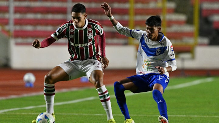 Fluminense perde em La Paz e deixa liderança escapar no Grupo F Fluminense perde em La Paz e deixa liderança escapar no Grupo F