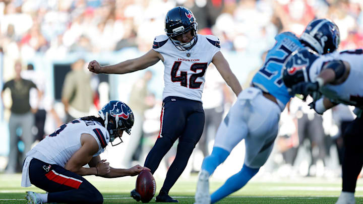 Houston Texans kicker Matthew Wright hit on three field goals, including the game winner as time expired, to give Houston a 16-13 win over the Tennessee Titans Houston Texans kicker Matthew Wright hit on three field goals, including the game winner as time expired, to give Houston a 16-13 win over the Tennessee Titans