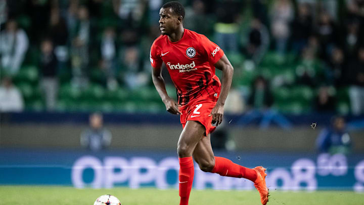 Evan N‘Dicka soll bei den Blues auf dem Zettel stehen