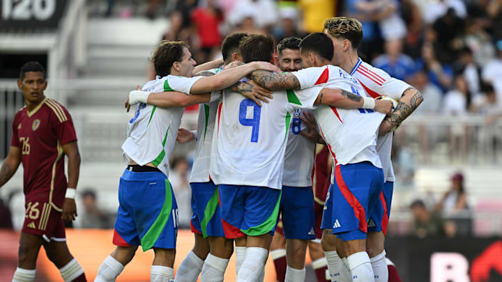 Venezuela v Italy - International Friendly Venezuela v Italy - International Friendly