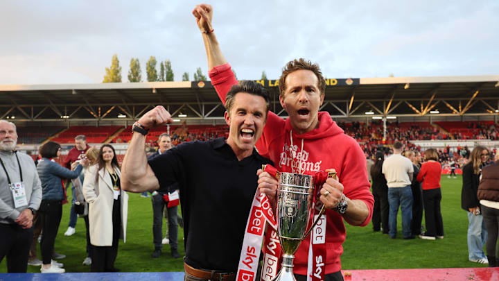 Rob McElhenney (left) and Ryan Reynolds purchased Wrexham in 2020.