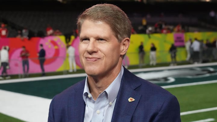 Feb 3, 2025; New Orleans, LA, USA; Kansas City Chiefs executive Clark Hunt is interviewed during Super Bowl LIX Opening Night at Ceasars Superdome. Mandatory Credit: Kirby Lee-Imagn Images Feb 3, 2025; New Orleans, LA, USA; Kansas City Chiefs executive Clark Hunt is interviewed during Super Bowl LIX Opening Night at Ceasars Superdome. Mandatory Credit: Kirby Lee-Imagn Images