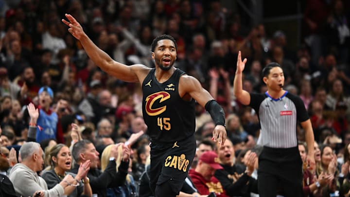 Chicago Bulls v Cleveland Cavaliers - Emirates NBA Cup