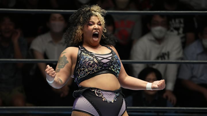 New Japan Pro-Wrestling - STRONG