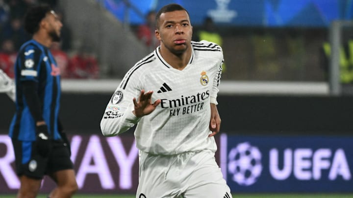 TOPSHOT-FBL-EUR-C1-ATALANTA-REAL MADRID